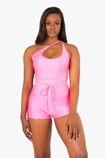 Mono con cordones en la espalda de color rosa neón